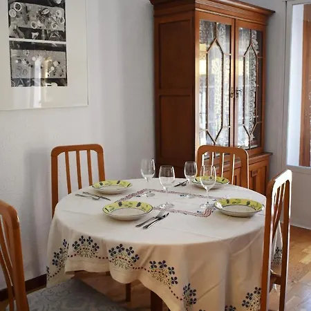 Vut Comuneros Apartment *